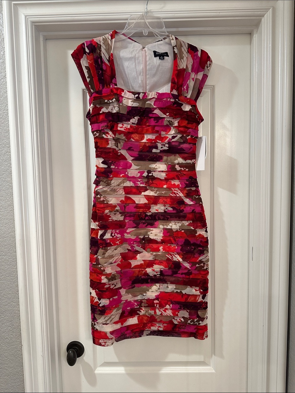 Adrianna Pappel Pink Red Floral Ruched Sheath Dress